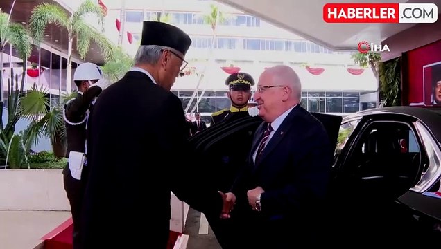 Milli Savunma Bakanı Güler, Endonezya'nın Yeni Devlet Başkanı Subianto'nun Yemin Törenine Katıldı