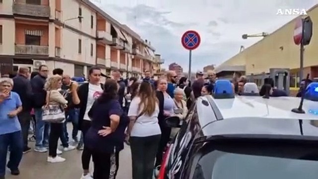 San Severo, uomo spara alla moglie per strada poi si uccide