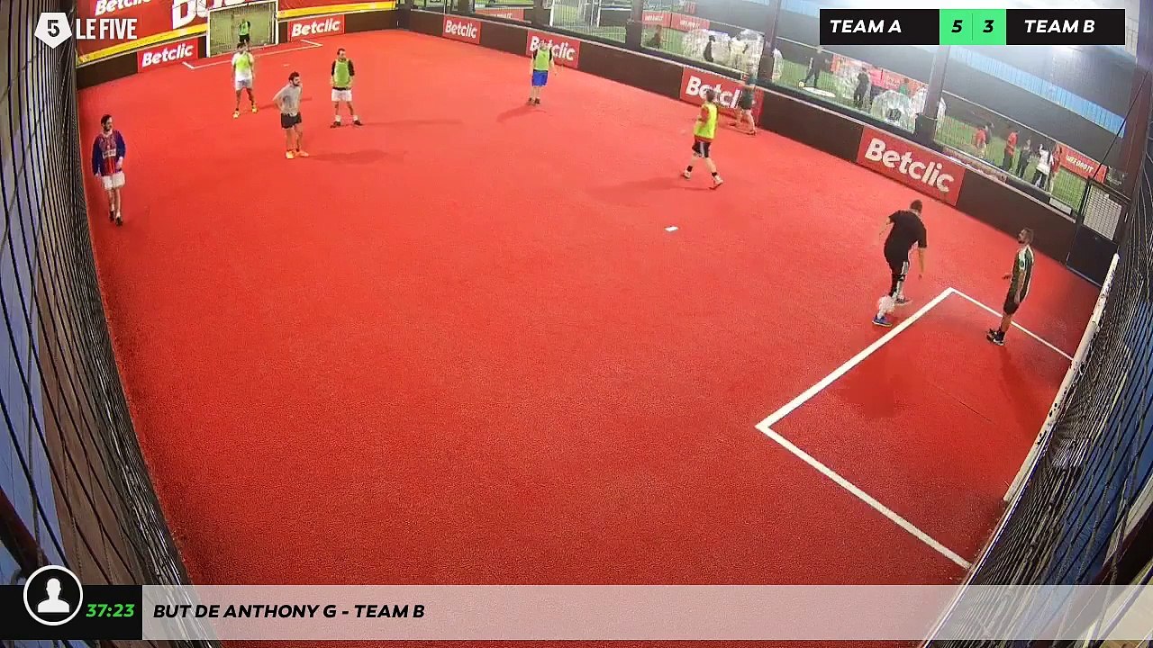 But de Anthony G - Team B