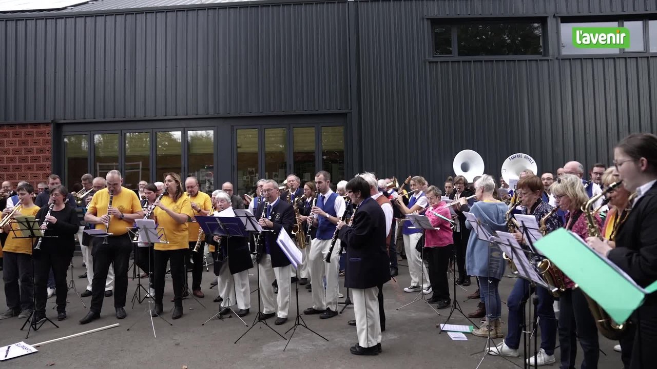150 musiciens pour les 150 ans de la fanfare Royale Les Amis Réunis de Gives