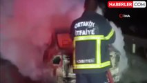 Aksaray'da Seyir Halindeki Otomobil Alev Alev Yandı