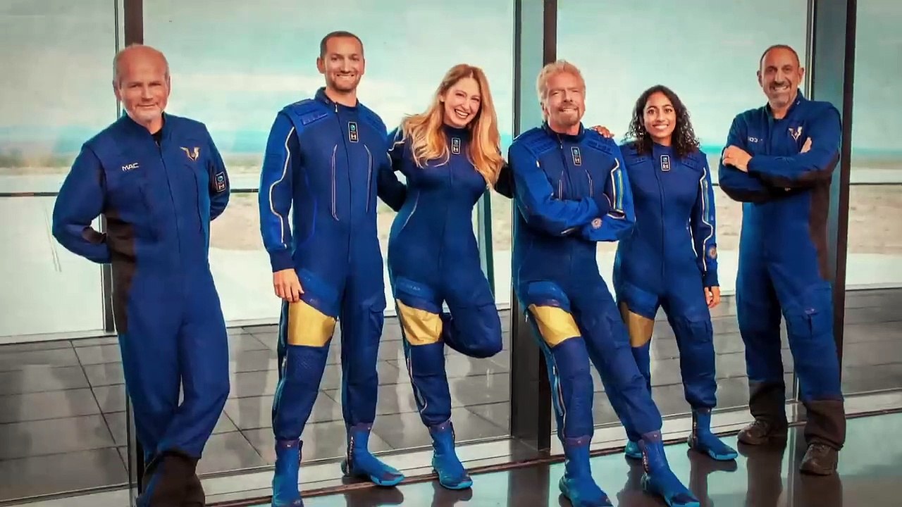 Space Tourism _ Jeff Bezos vs Richard Branson vs Elon Musk Exp-Urdu-Hindi.Best informative videos.