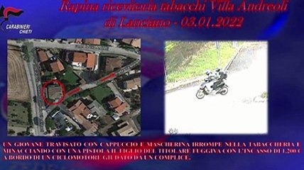 Colpi in bar e tabaccherie, i video dei rapinatori in azione