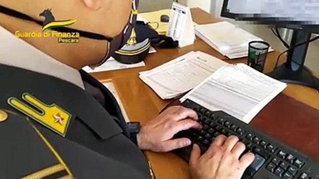 Truffa sul reddito di cittadinanza, denunciata mamma pescarese