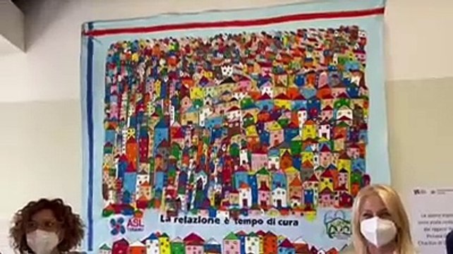 L'inaugurazione della mostra di opere realizzate dai piccoli artisti