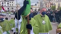 Il rito della Madonna che scappa a Sulmona