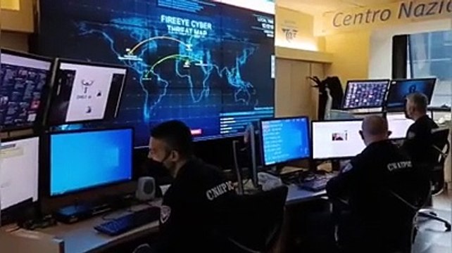 La polizia postale al lavoro per sventare le truffe on line