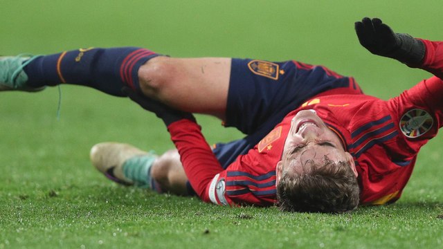 Gavi volvió a jugar 349 días después