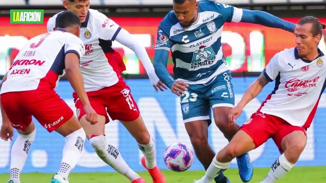 Fernando Gago, goleado en su debut como técnico de Boca Juniors mientras Chivas gana en Liga MX