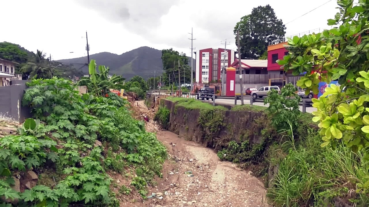MOWT ADDRESSING MORNE COCO RD LANDSLIP