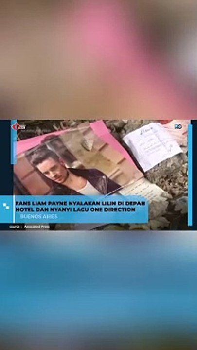 FANS LIAM PAYNE NYALAKAN LILIN DI DEPAN HOTEL DAN NYANYI LAGU ONE DIRECTION