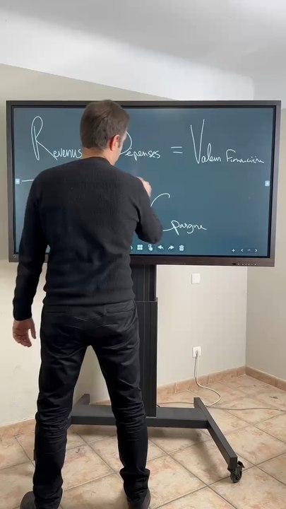 Augmente tes investissements (en premier).