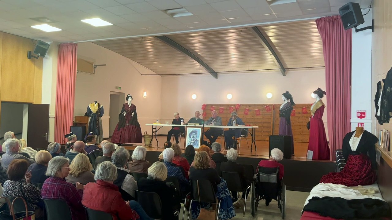 Meynes : Affluence à la journée autour de Mistral, du Provençal et des félibres