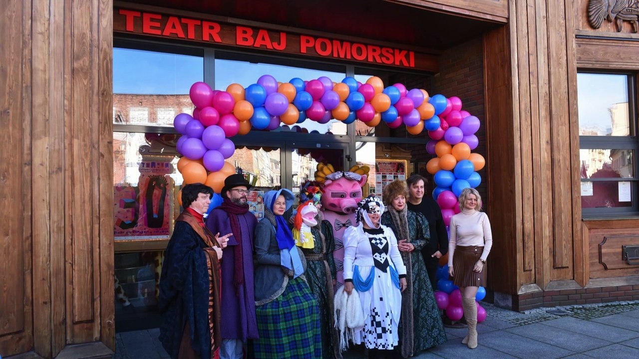 Parada na 30. Międzynarodowy Festiwal Teatrów Lalek "Spotkania" w Toruniu