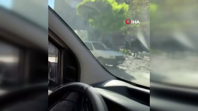 Bursa'da alacak-verecek meselesi yüzünden çocuklarının yanında kavga ettiler