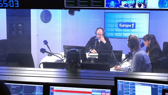 «Pas plus que les Français, je n'explique comment on a une telle erreur sur les prévisions de recettes 2023» : le zapping politique d'Élisabeth Borne