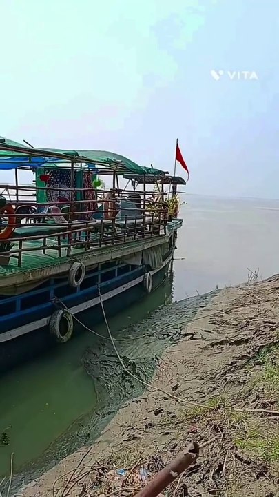 নাৱেৰে কাজিৰঙা ভ্ৰমণ তেজপুৰৰ গণেশ ঘাটৰ পৰা। Boat safari to Kaziranga. Assam Tourism. Kaziranga Boat Safari. River Tourism Assam