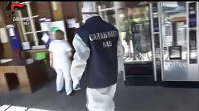 Controlli a tappeto dei carabinieri del Nas in una residenza per anziani
