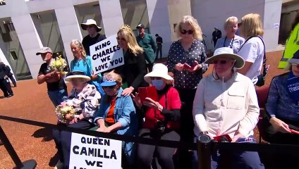 Fans greet King and Queen on second day of royal tour