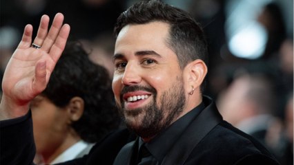 GALA VIDÉO - Artus agacé par les critiques négatives d’Un p’tit truc en plus : “Si le film avait été signé Vincent Dedienne…”
