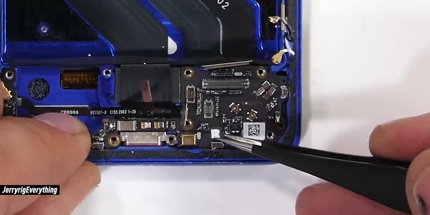 OnePlus Nord Reveal! How Much Do Smartphones Actually Cost Vidéo