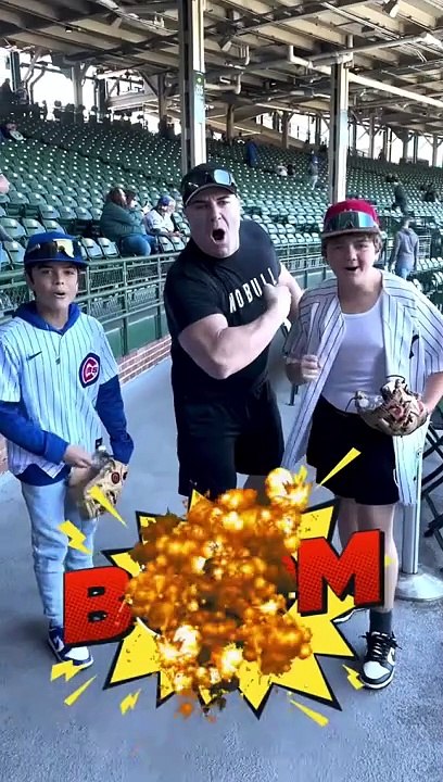 Wrigley Brings The BOOM!  #yankees #cubs #mlb #baseball #father #son #family #fun #bigjustice #boom @MLB @Yankees @Cubs