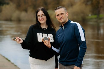 How to become a champion stone skimmer with father and daughter team from Shrewsbury