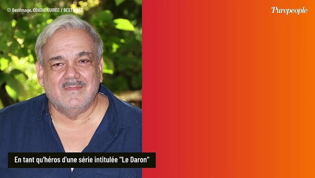 Didier Bourdon et sa belle Marie-Sandra propriétaires d'une maison dans un petit quartier connu de Paris, un lieu idéal pour leurs filles