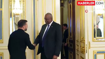 Zelenskiy ve Austin'den Kritik Görüşme: ABD'den 400 Milyon Dolar Askeri Yardım