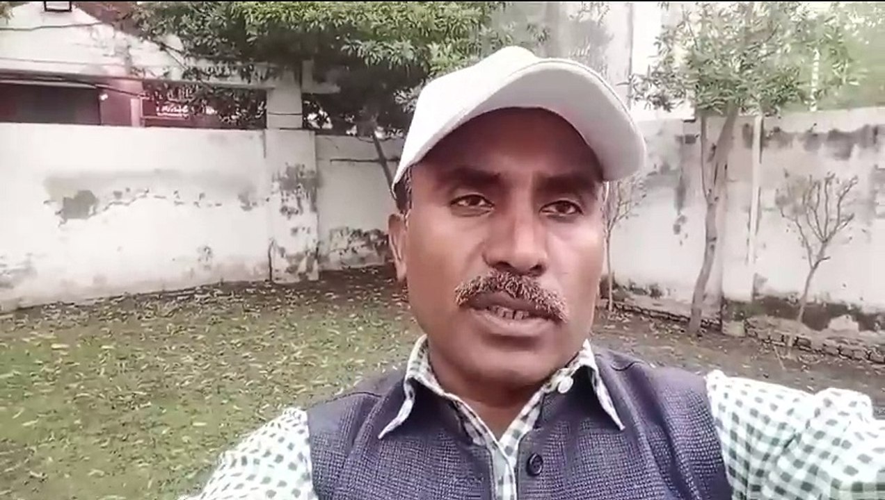 Death of two-year-old child due to dog bite at Gujarat railway station Sentry supervisor suspended