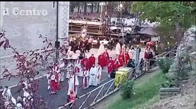 L'Aquila, Perdonanza: chiusa la Porta Santa della Basilica di Collemaggio