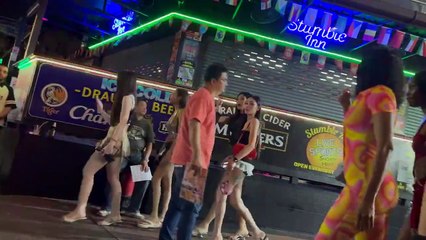 Thailand Bangkok Soi 4 Nana, Grace hotel, Ekkamai Club street walk around!