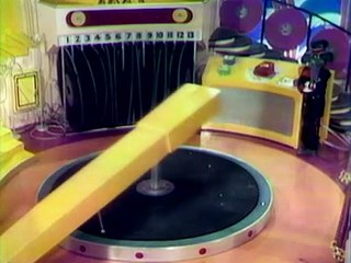 The Bugaloos Episode 1 - Firefly, Light My Fire (1970)