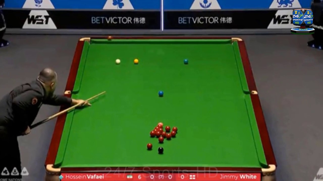 Bizarre Moment: Snooker Star Somehow Pockets ‘One in Every Five-Year Fluke’ at Northern Ireland Open