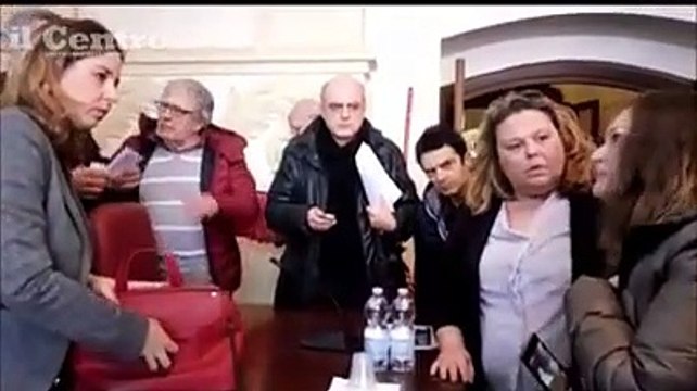 Vaccini, la risposta-spot del ministro Grillo