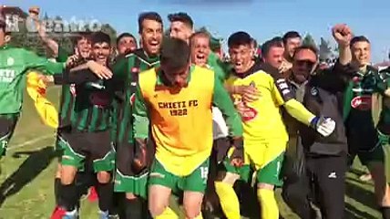Chieti promosso, al 91' la festa dei giocatori in campo