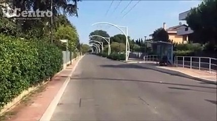 Parcheggiare sulla strada parco? Qui si paga; due metri pi? in l?, no