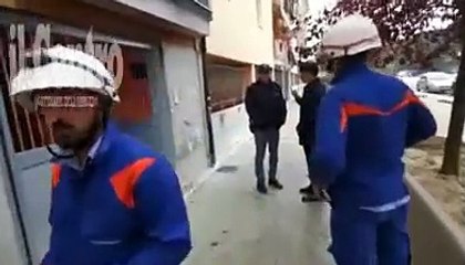 Porta scardinata e mobili traslocati: inizia lo sfratto a Rancitelli