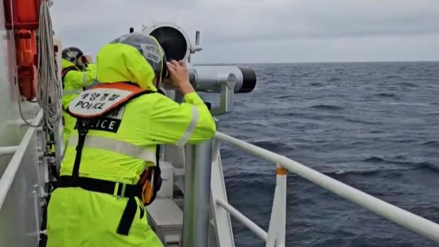 포항 앞바다서 인도네시아 선원 실종...수색 작업 / YTN