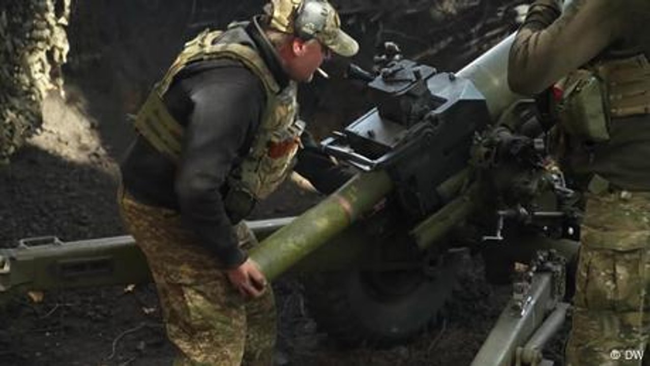 Ukraine: Defending the front-line city of Pokrovsk