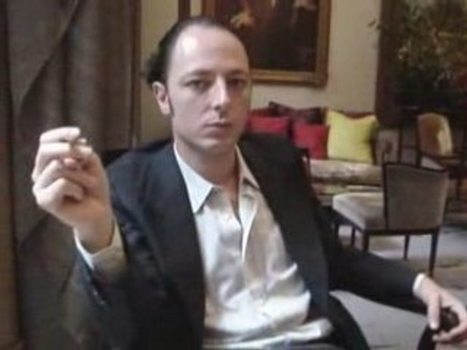 DE GAULLE, DÉCOLONISATION : Incohérence, mon Général.