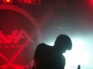 Angels and airwaves live It Hurts (suite2)