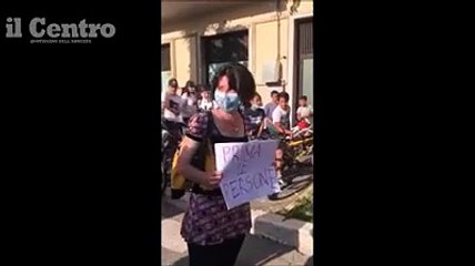 Salvini lancia strali contro "i figli di pap?", la ragazza che lo contesta si fa sentire