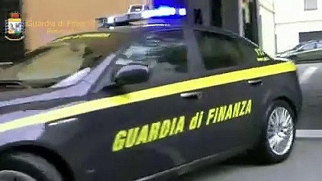 Le indagini della Finanza sui falsi poveri: in carcere con il reddito di cittadinanza