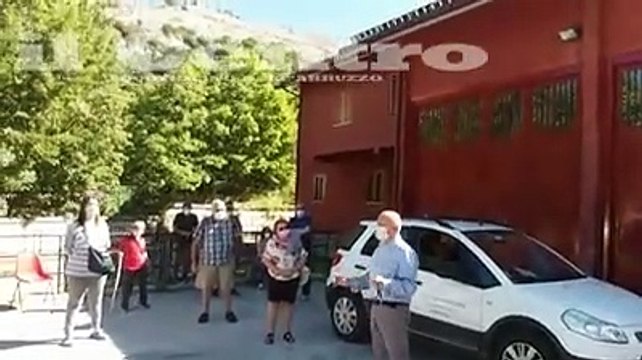 Non voglio fare la zona rossa : il discorso accorato del sindaco prima che scattasse la chiusura