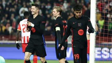 Flick Praises Lewandowski's Outstanding Performance ⚽