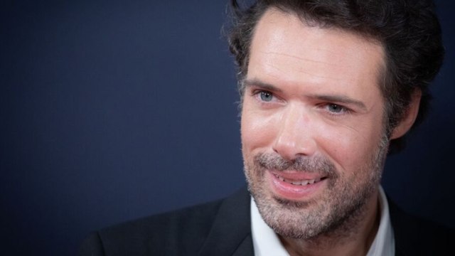 L’acteur Nicolas Bedos condamné à un an de prison dont six mois avec sursis pour agressions sexuelles