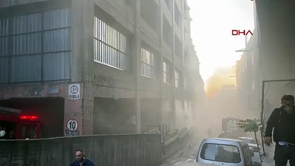İstanbul'da iş merkezinde yangın paniği