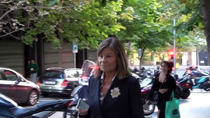 Cari Lapique vuelve al trabajo tras la muerte de su marido y su hija junto a rostros conocidos