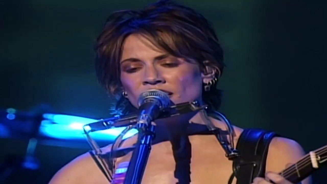 SHERYL CROW — “I Don’t Hurt” /// SHERYL CROW · Rockin' The Globe Live · 1999